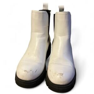 White leather chelsea boots